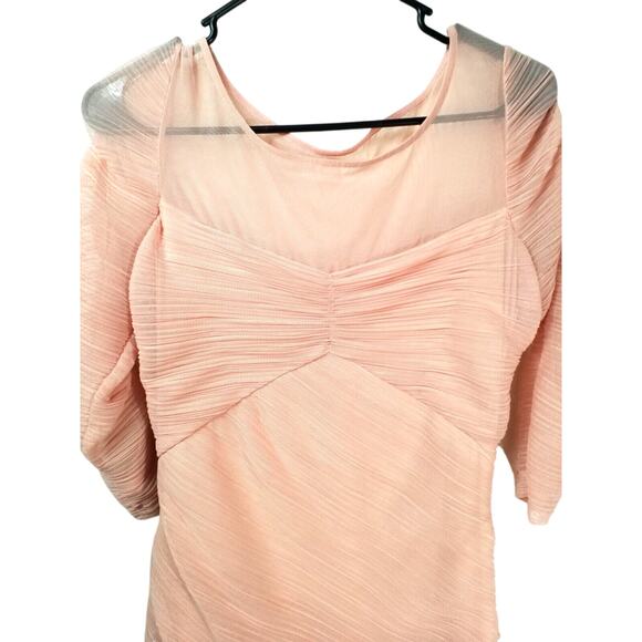 BCBGMAXAZRIA Stretch Bodycon Dress | Pink | 3/4 Sleeve | Size M - Picture 2 of 7